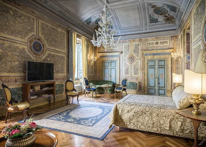 Residenza Napoleone Iii לינה וארוחת בוקר 4*