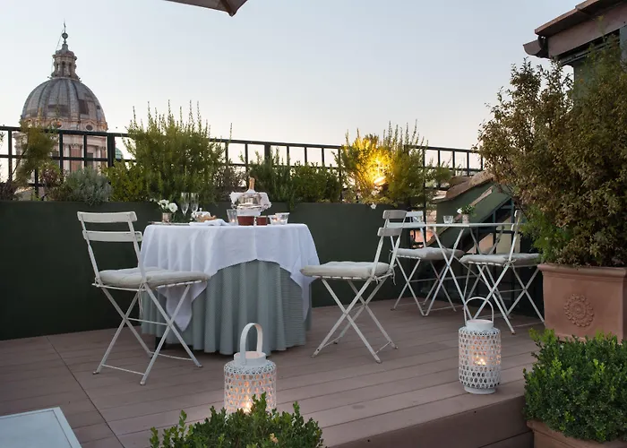 Residenza Napoleone Iii לינה וארוחת בוקר 4*